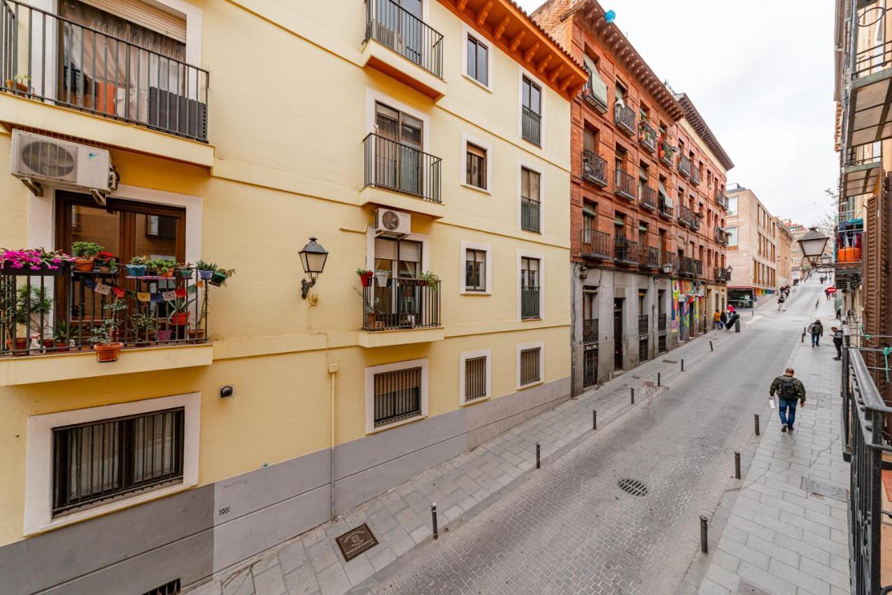 The Barn Madrid Exterior photo