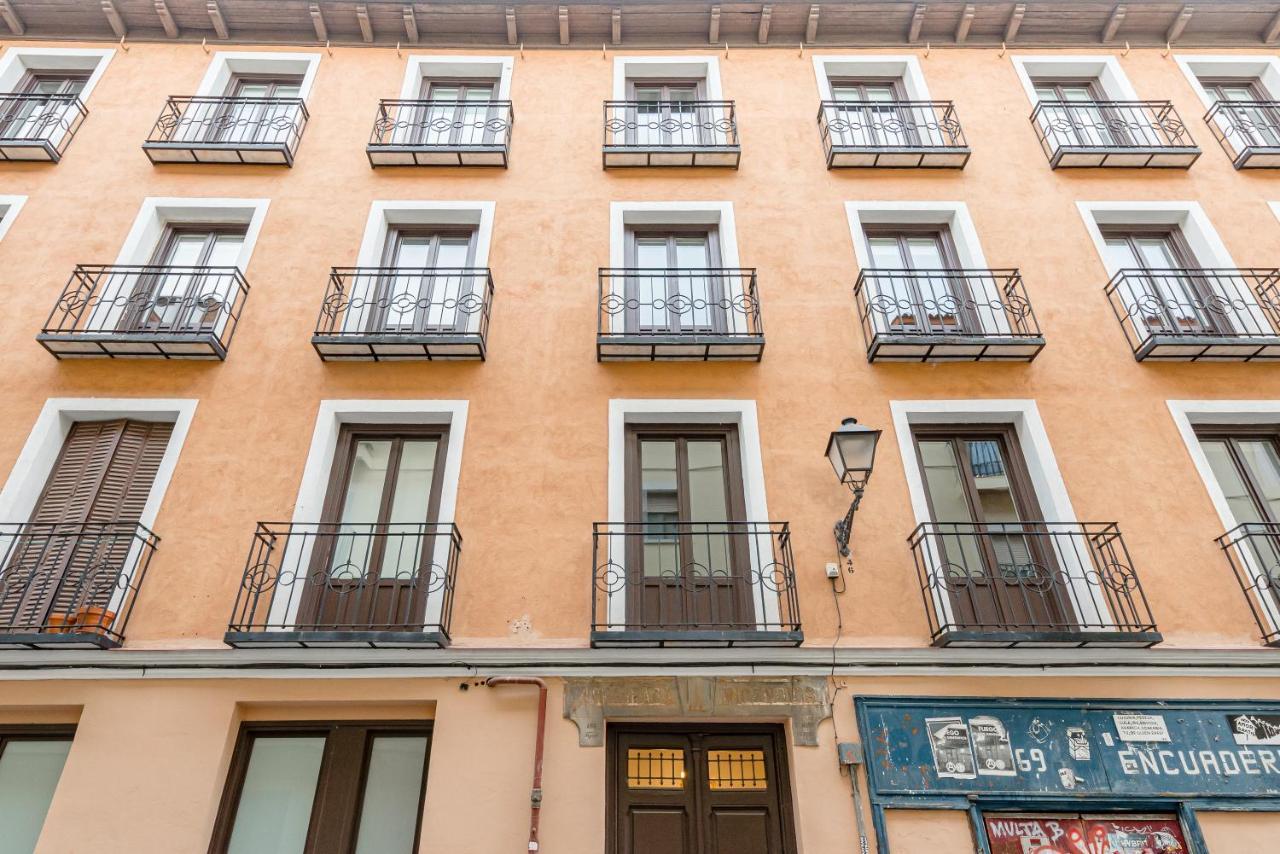The Barn Madrid Exterior photo
